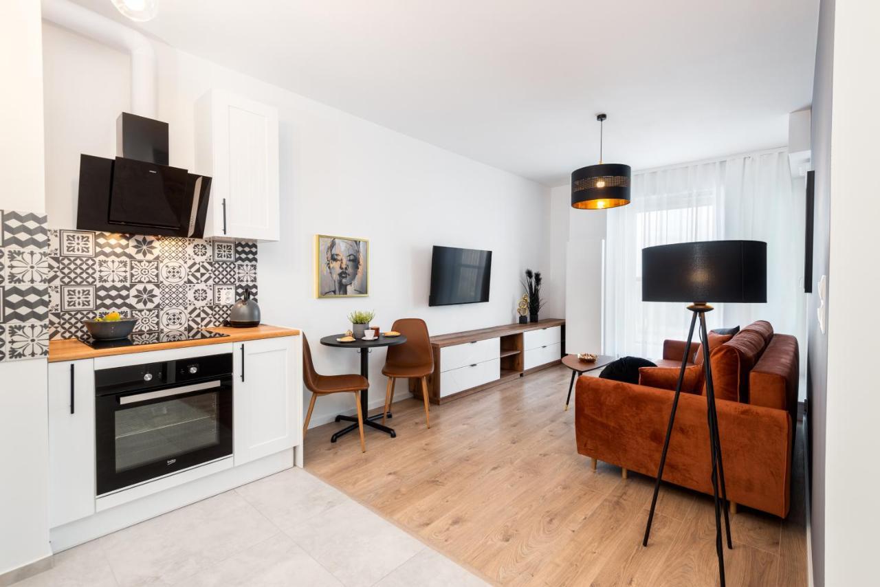 Kairos Apartments -Tower II Premium - Darmowy Parking, Silownia, Sauna - Scisle Centrum Katowice Esterno foto